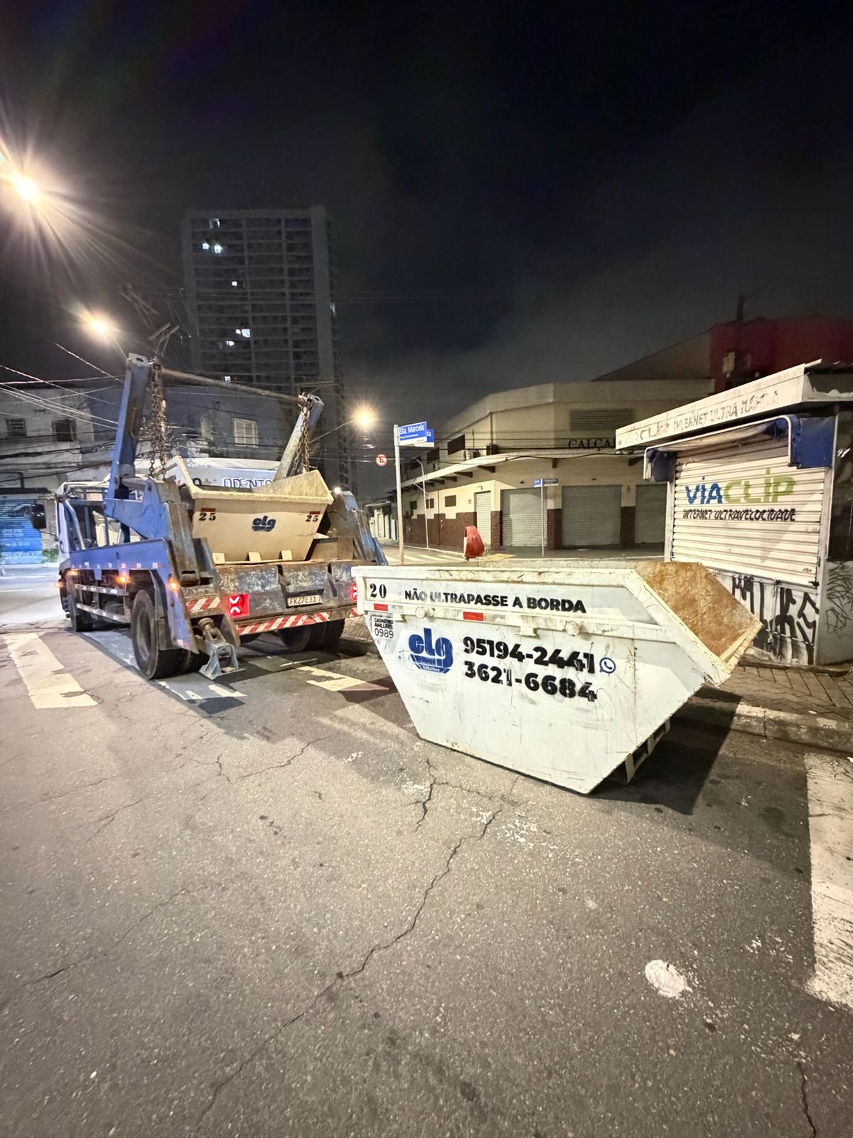Foto real CLG Entulhos - Caçamba e Remoção de Resíduos 11