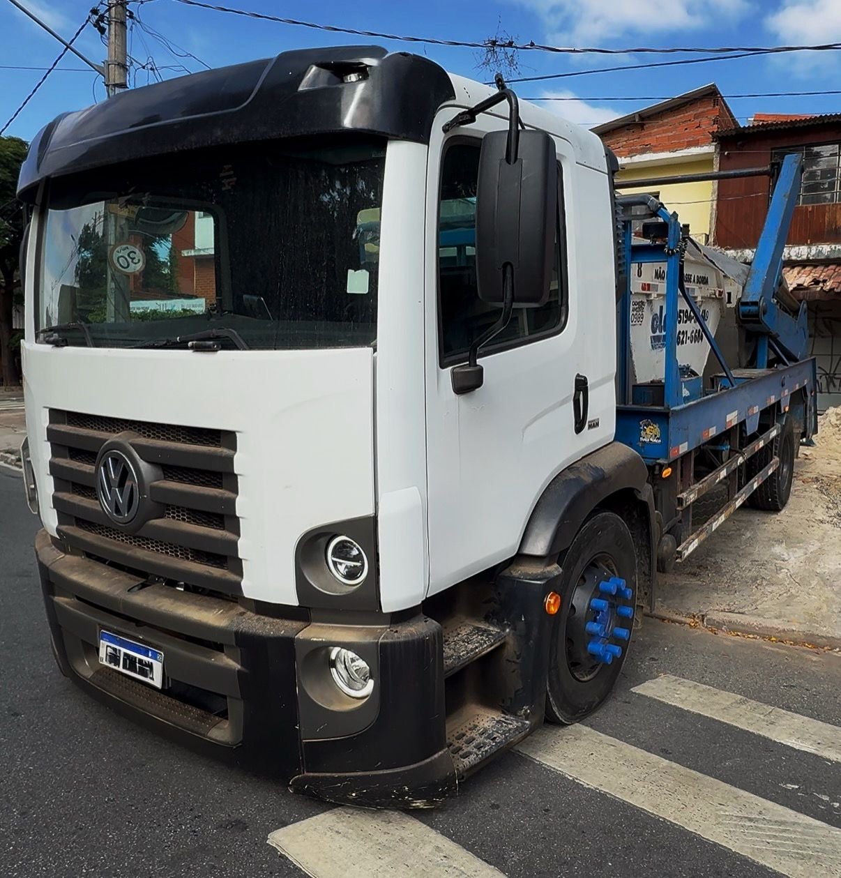 Foto real CLG Entulhos - Caçamba e Remoção de Resíduos 17